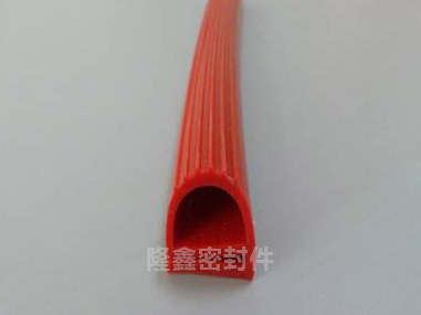 Non-toxic and environmentally friendly sealing strip